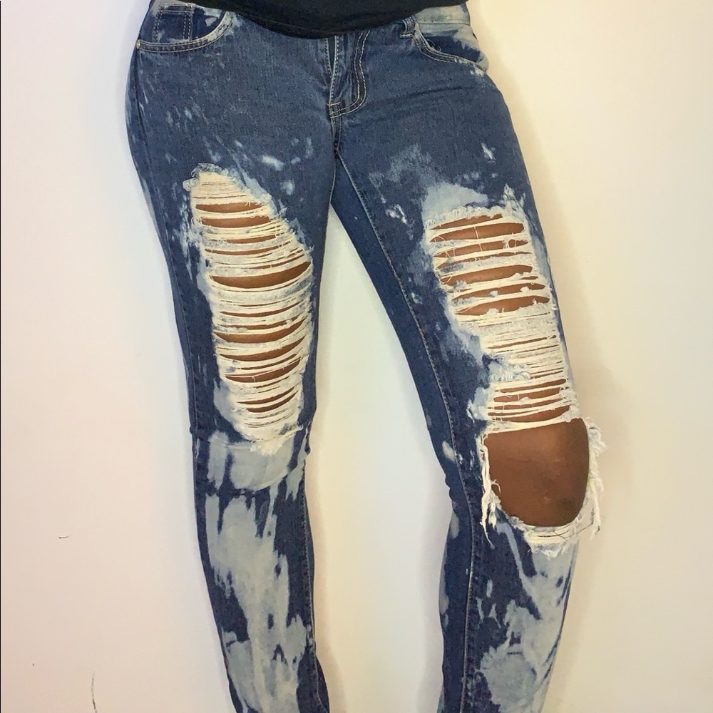 Distressed Dark Blue Skinny Jeans ❤️‍🔥